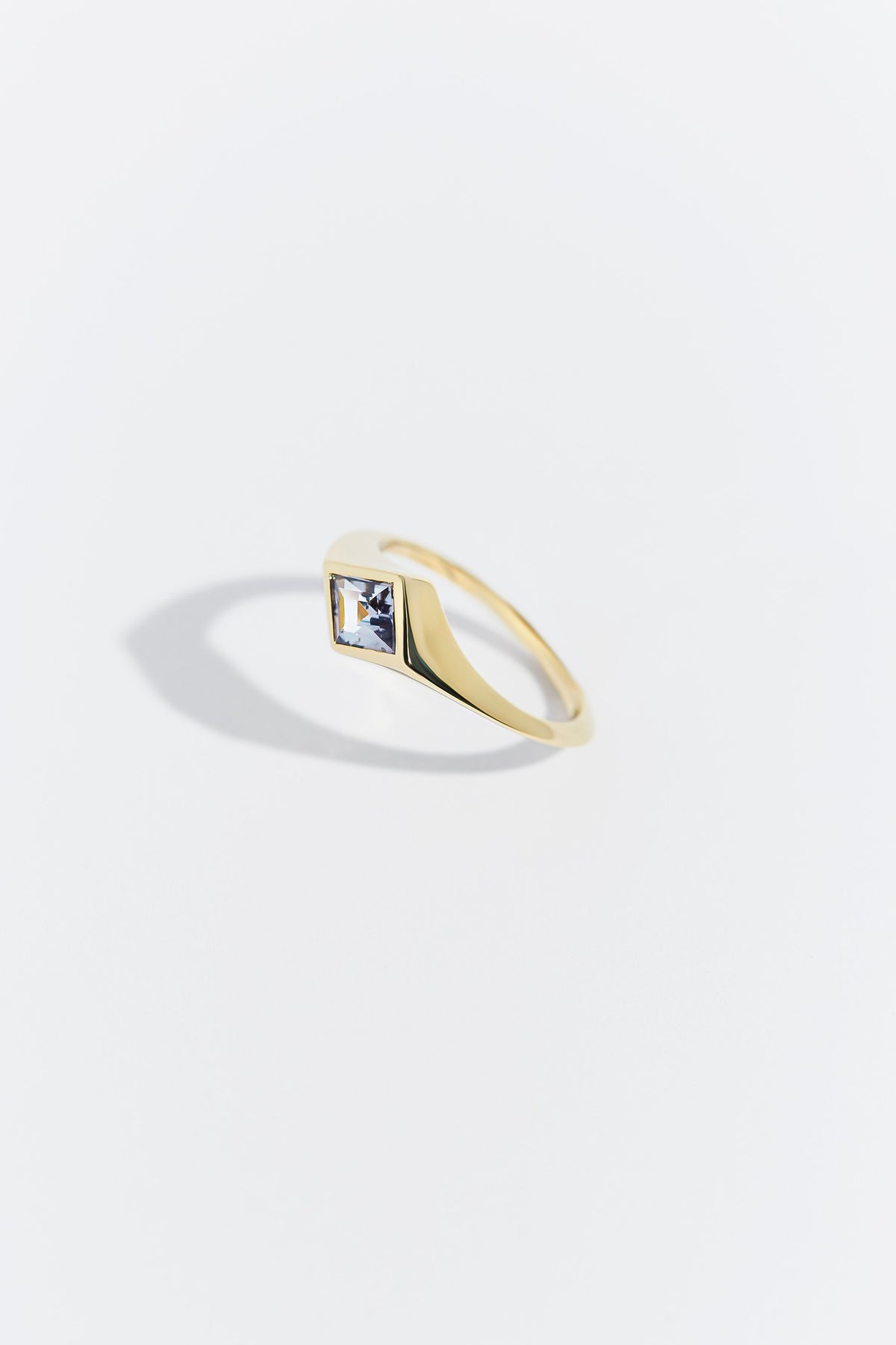 sanity:Sere Ring
