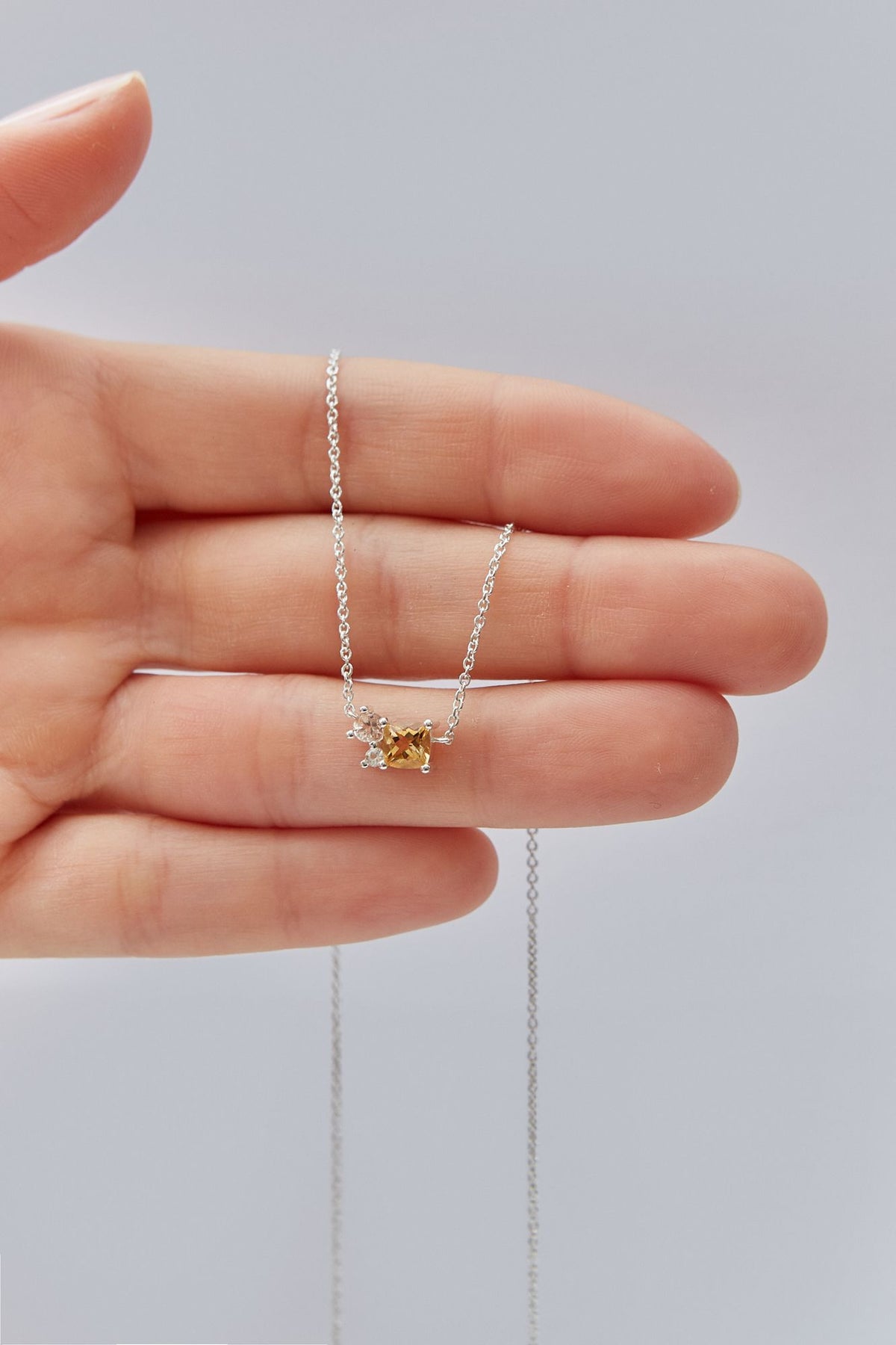 sanity:Daylight-Necklace_web_white