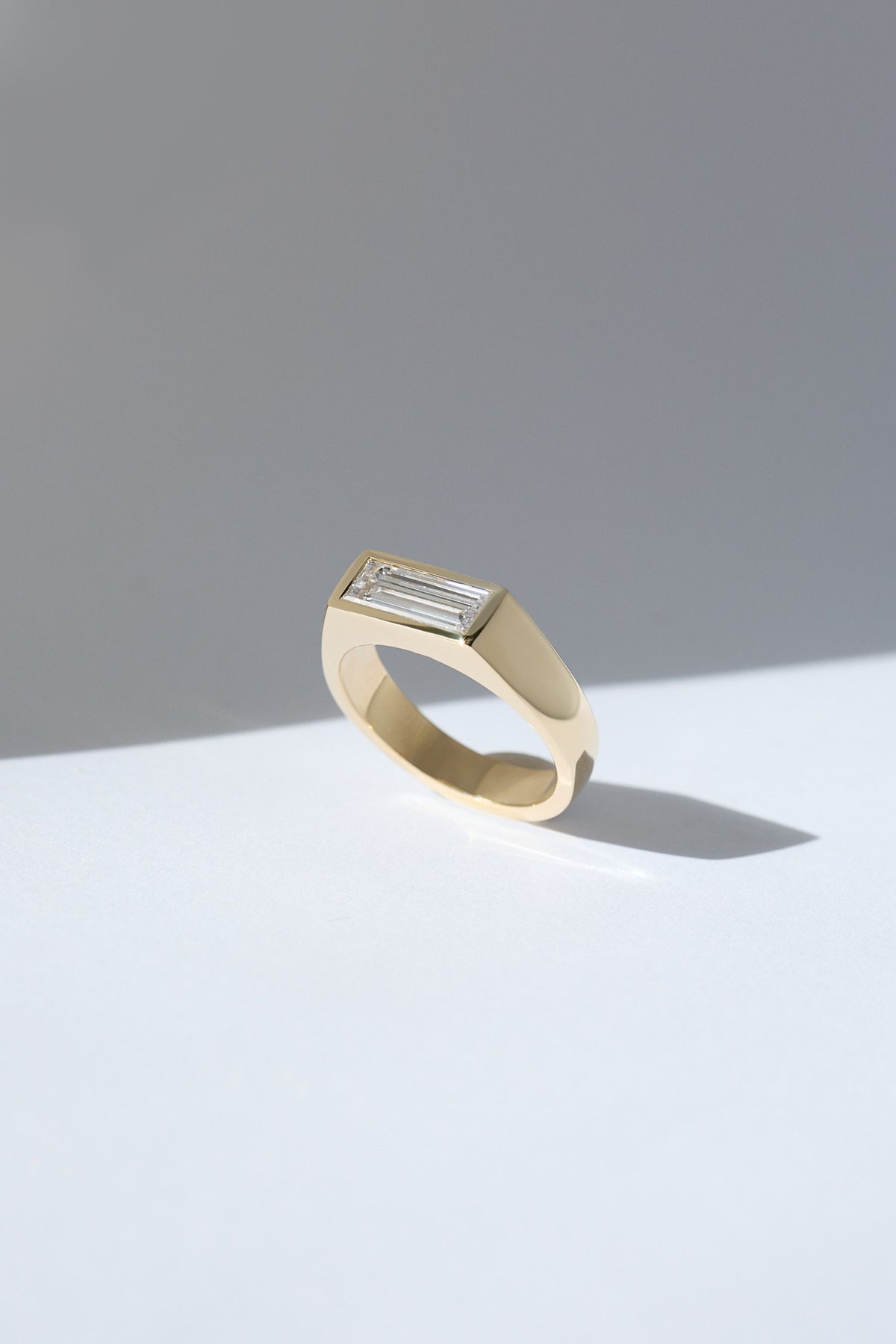 sanity:Ailis Ring