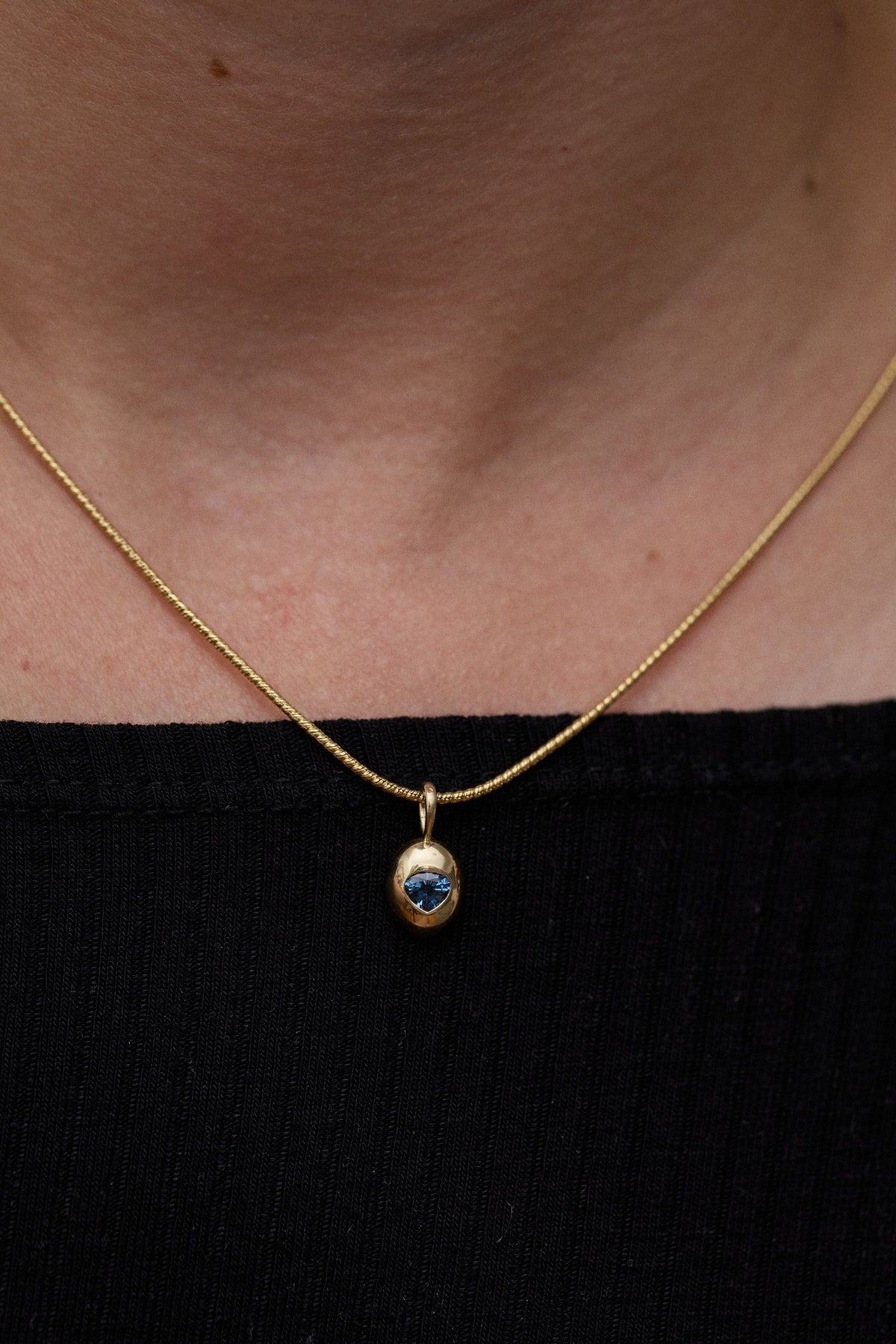 sanity:Oval Study Spinel One of a Kind