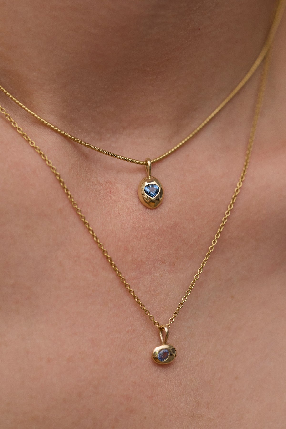 sanity:Oval Study Spinel One of a Kind