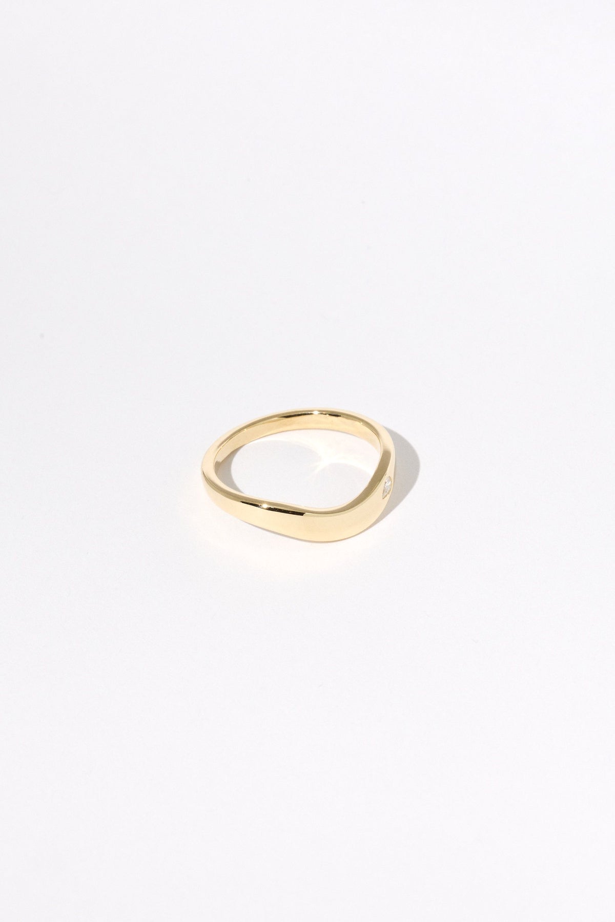 sanity:Wave pear ring
