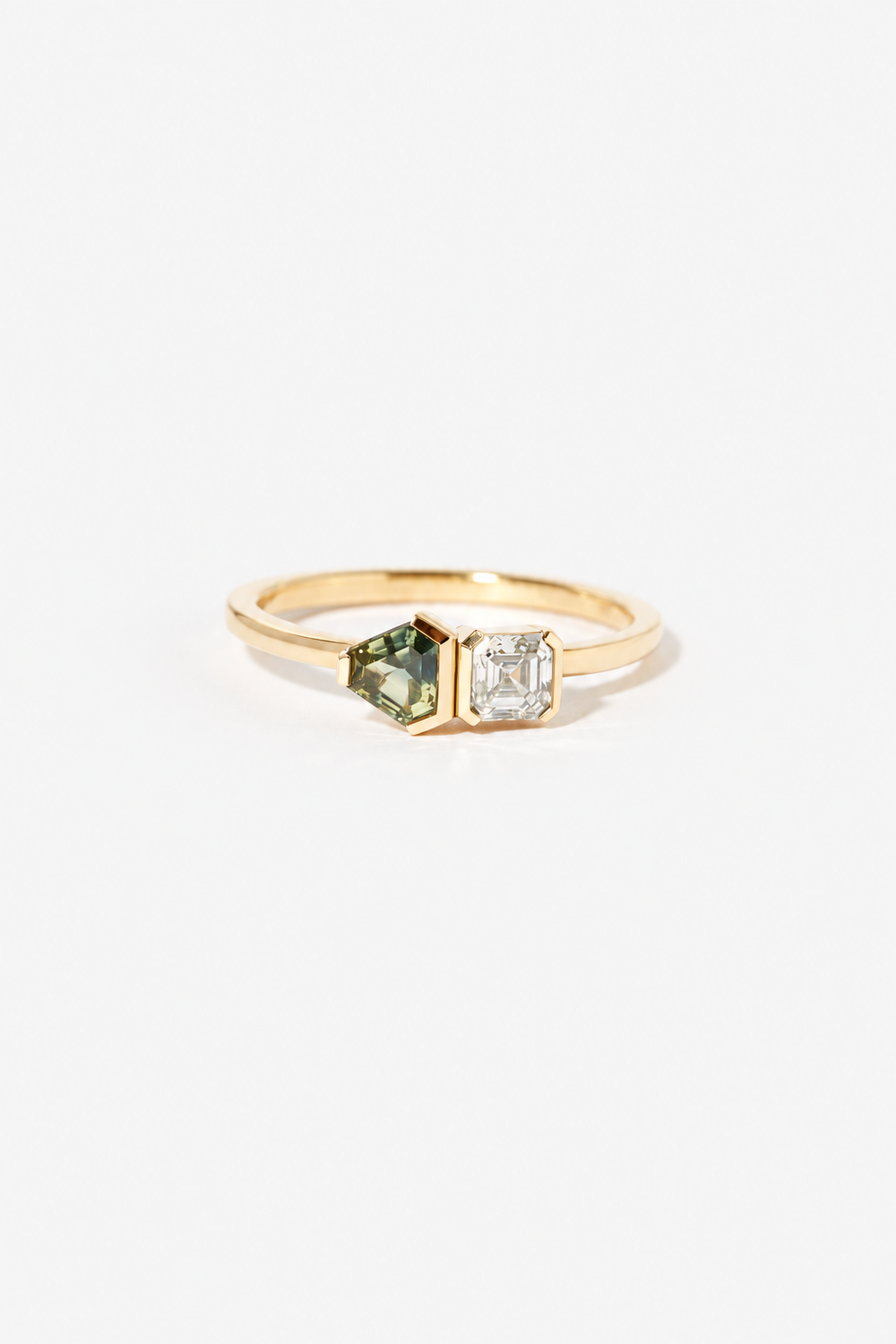 Etta Ring