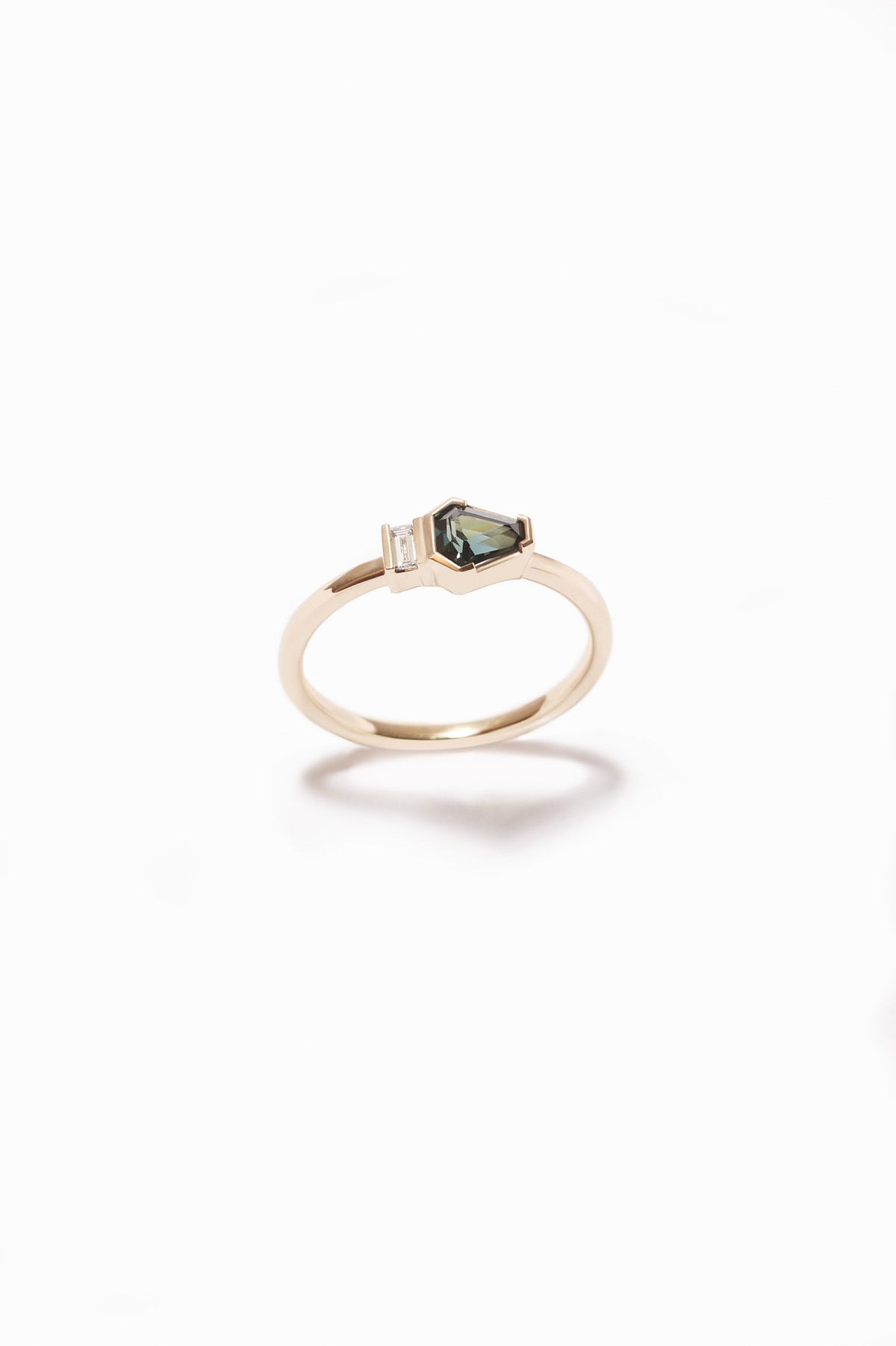 Arta Ring listing_image_hover