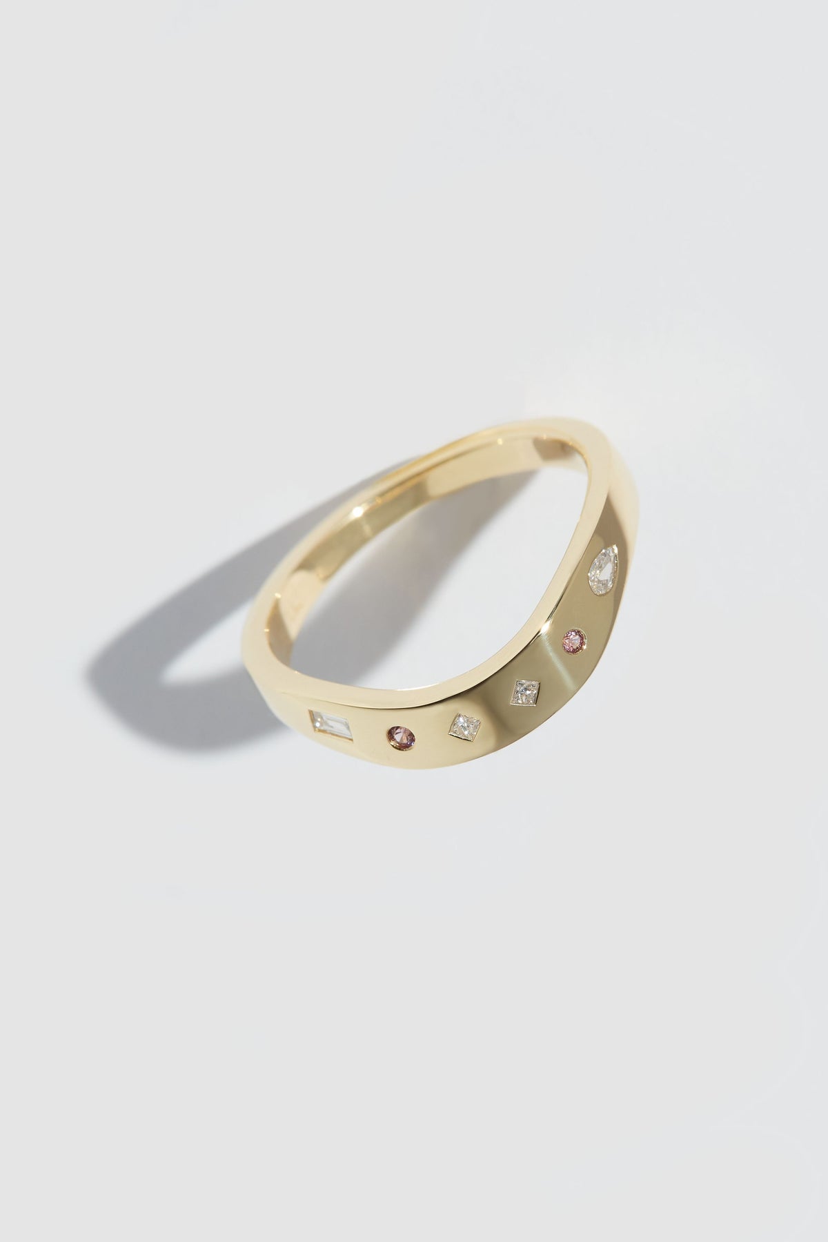 sanity:Justine Ring