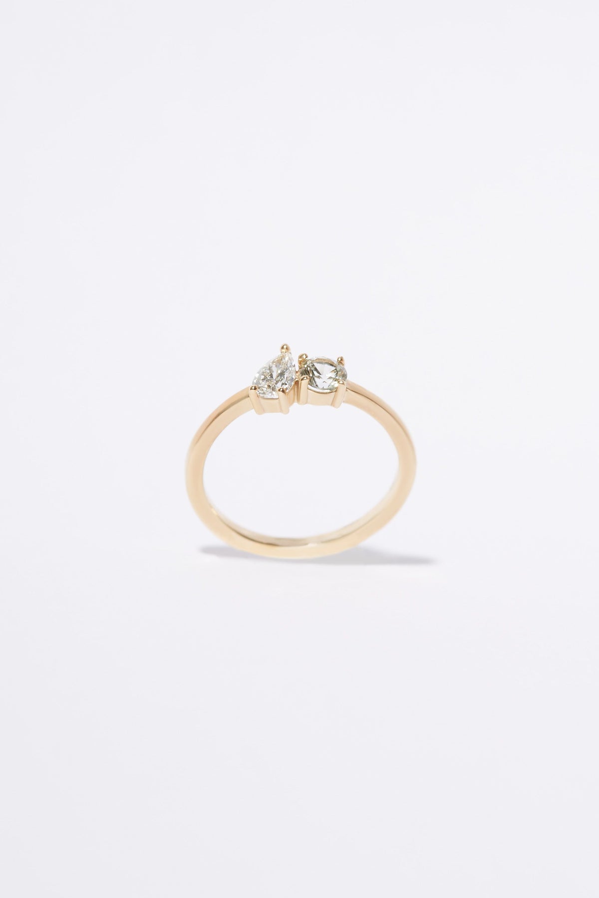 sanity:Diamond and Sapphire Moi et Toi Ring